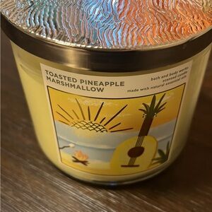 Bath and body works three wick candle